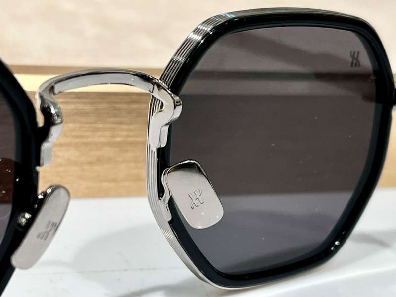 Picture of Hublot Sunglasses _SKUfw56581499fw